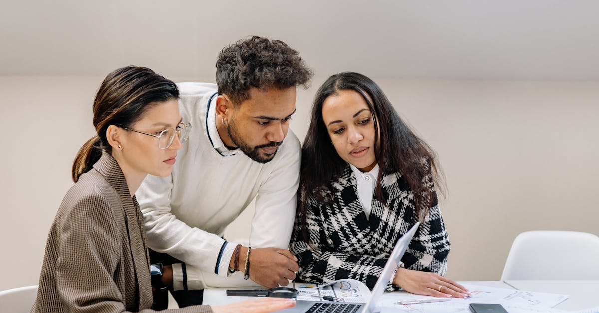 长江时代实名账号：实名制减少互联网虚假信息的传播