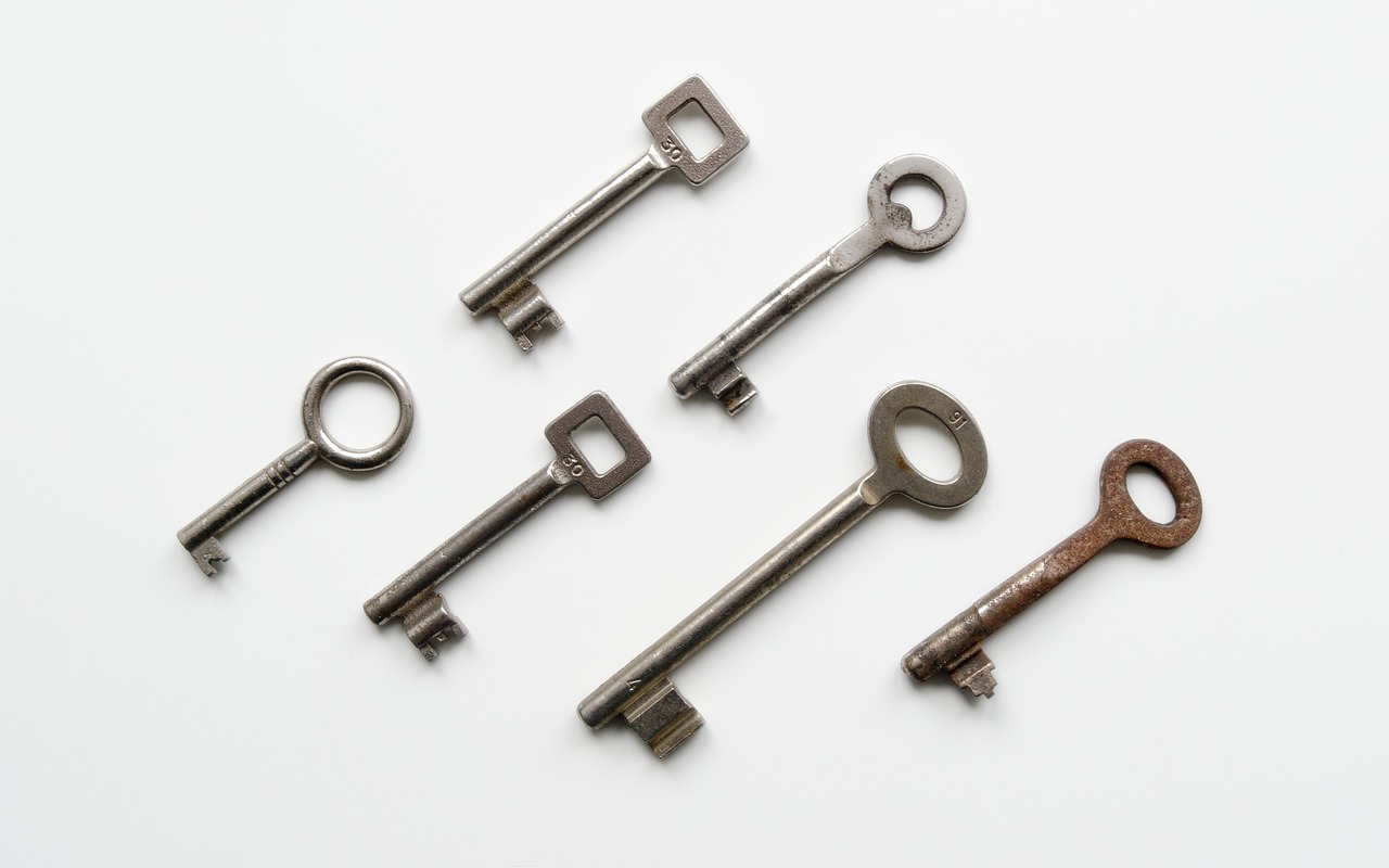 “人性的游戏天生需要技术支持辅助？” 