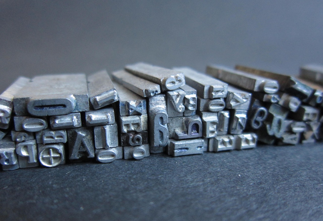 上古王冠：炒外汇开户平台对比