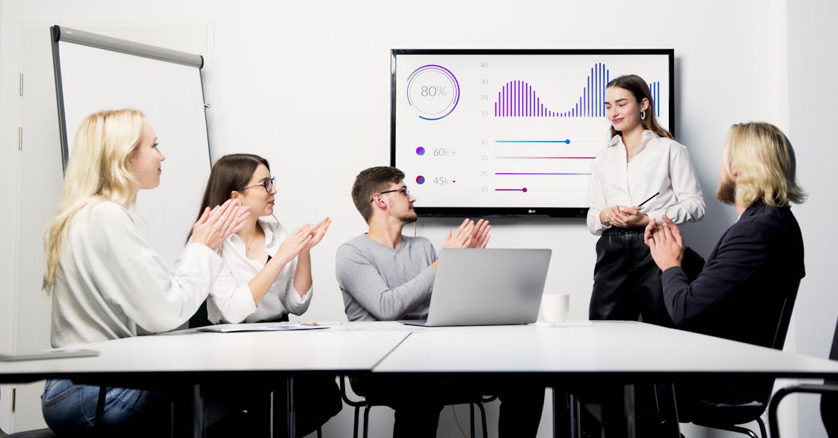 聚名网实名账号：充值代理平台